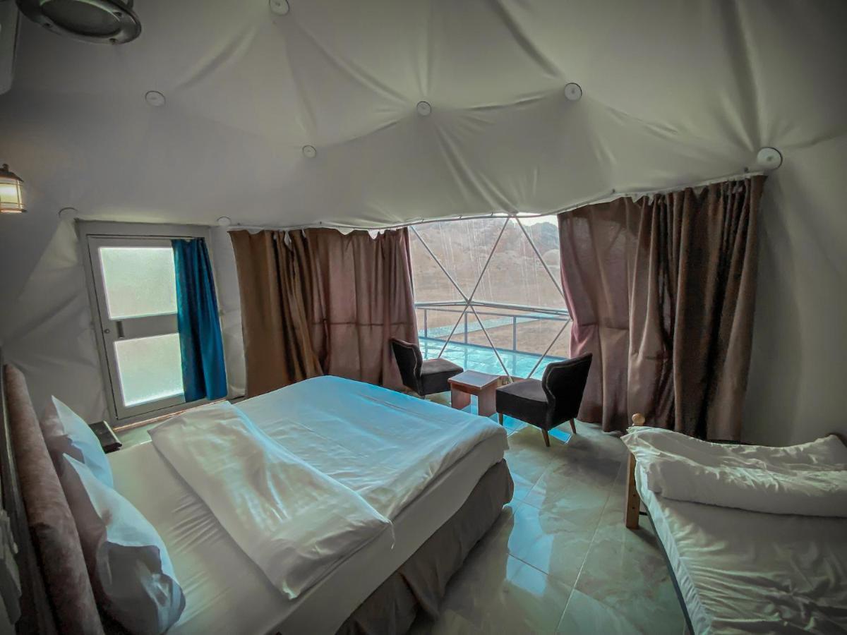 Tower Rum Camb Wadi Rum Ngoại thất bức ảnh